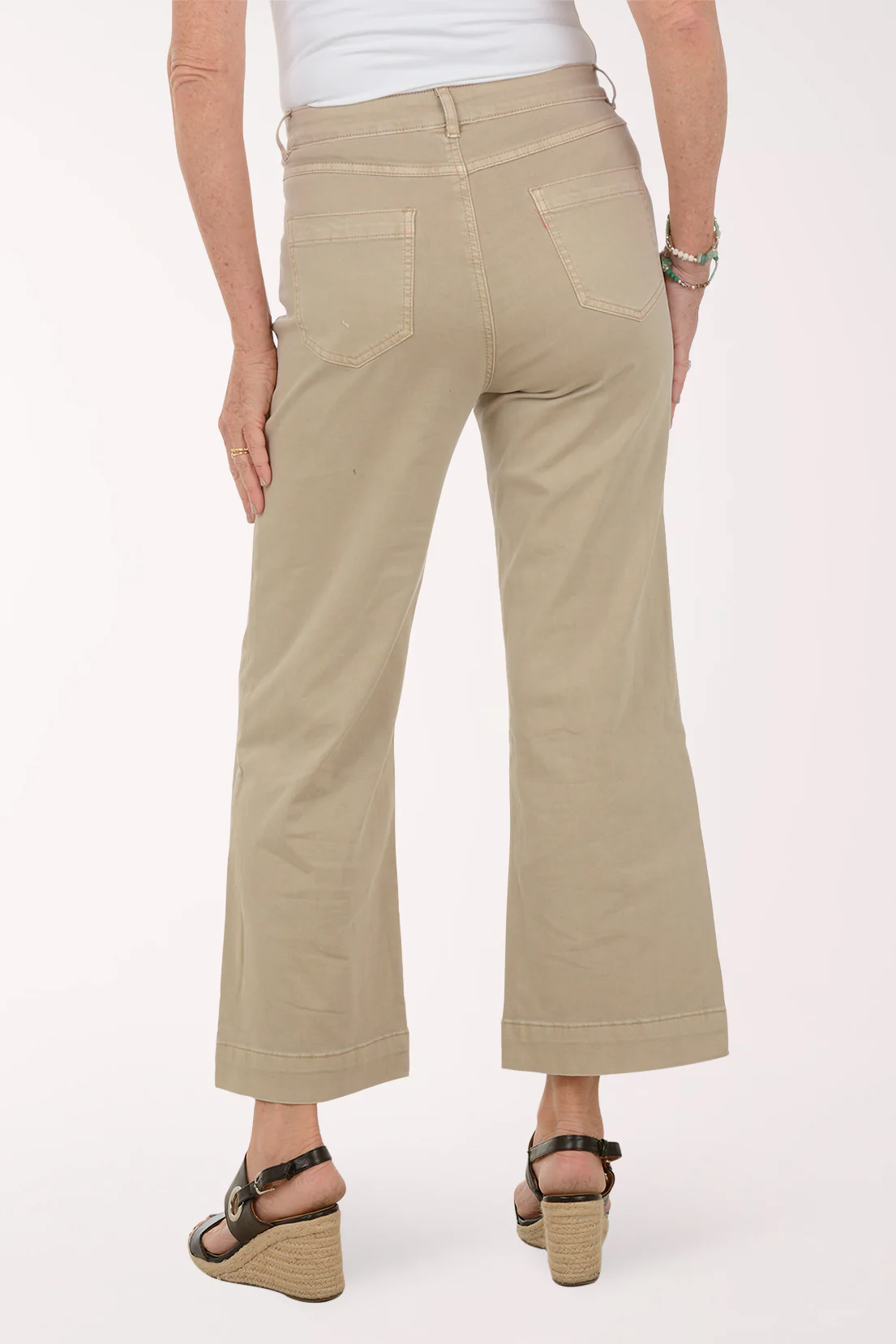 Embroidered Pockets Flared Denim Pant - Image 3