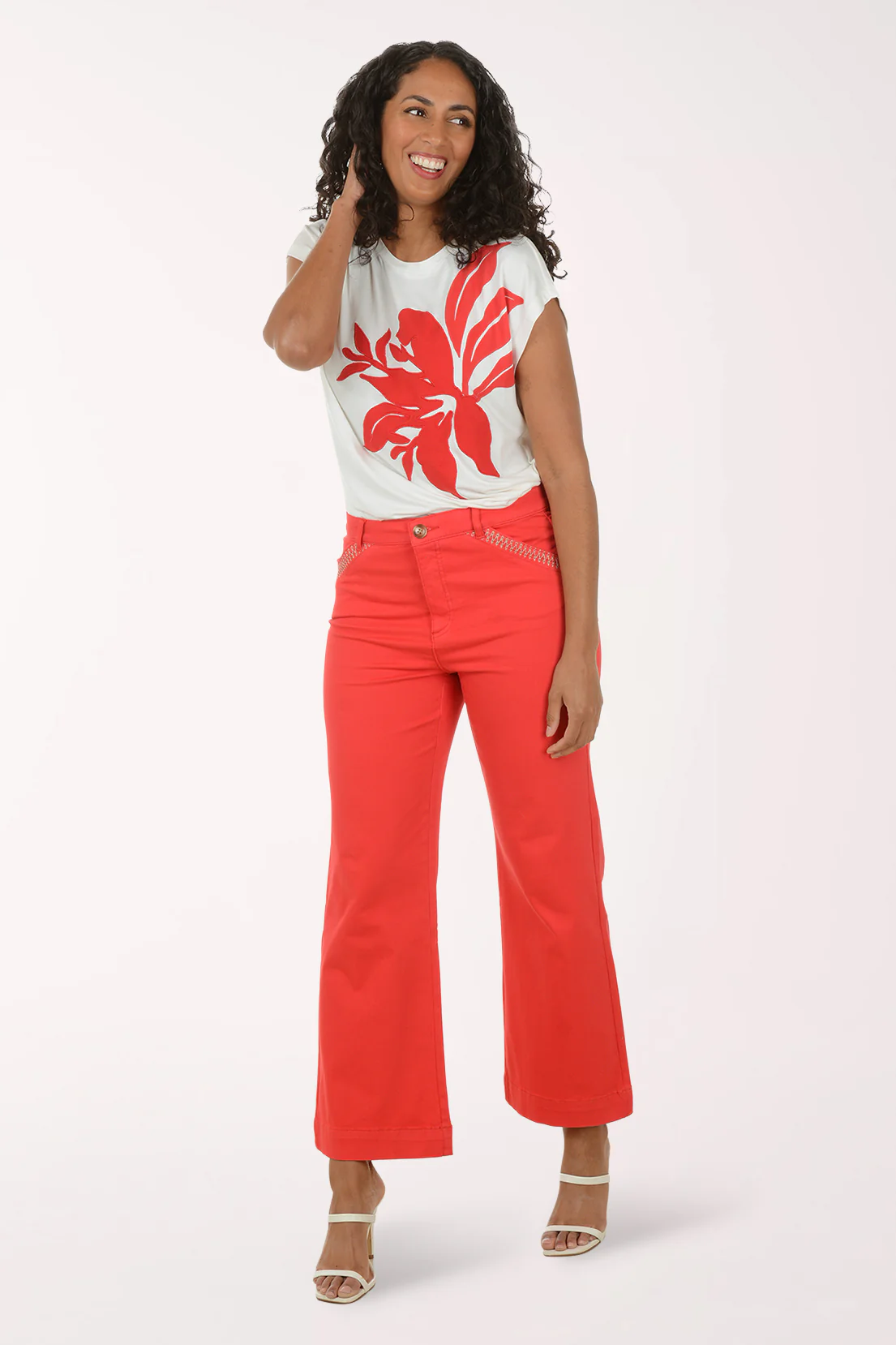 Embroidered Pockets Flared Denim Pant - Image 5
